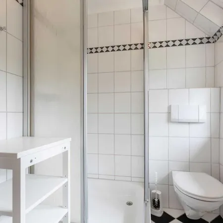 Haushaelfte 41 Gegen Den Wind Id 162 Casa vacanze *